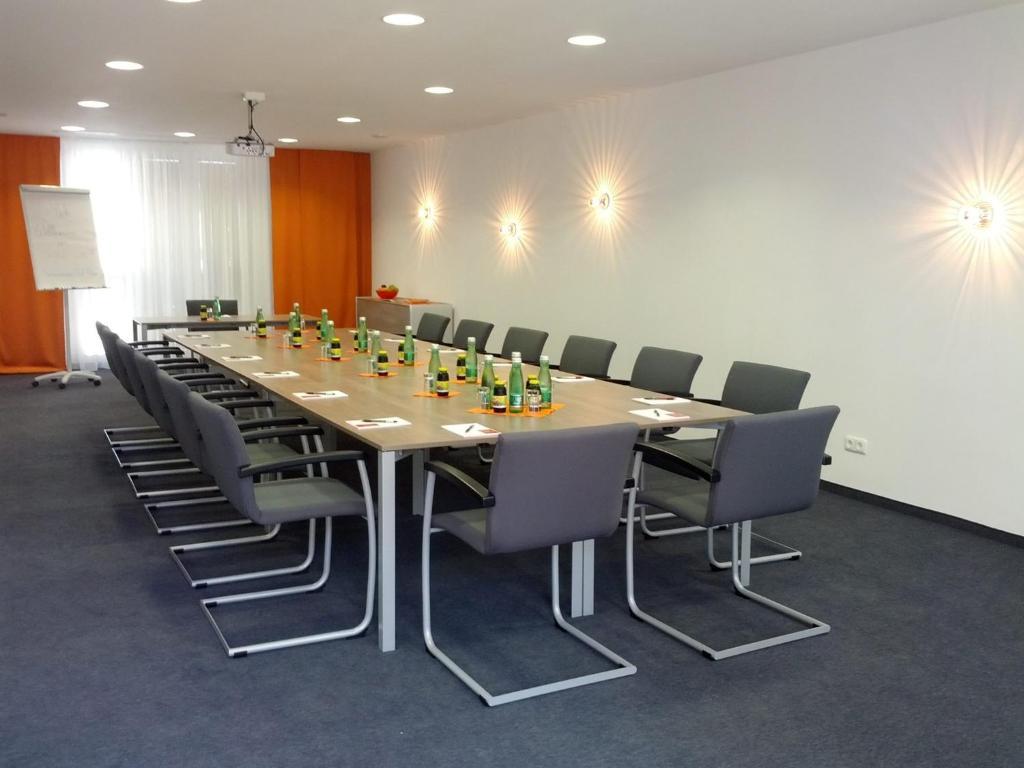 Stadthotel Guertler Amstetten Eksteriør billede